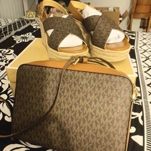 MICHAEL. KOR. SET.  BAGS AND. SHOES